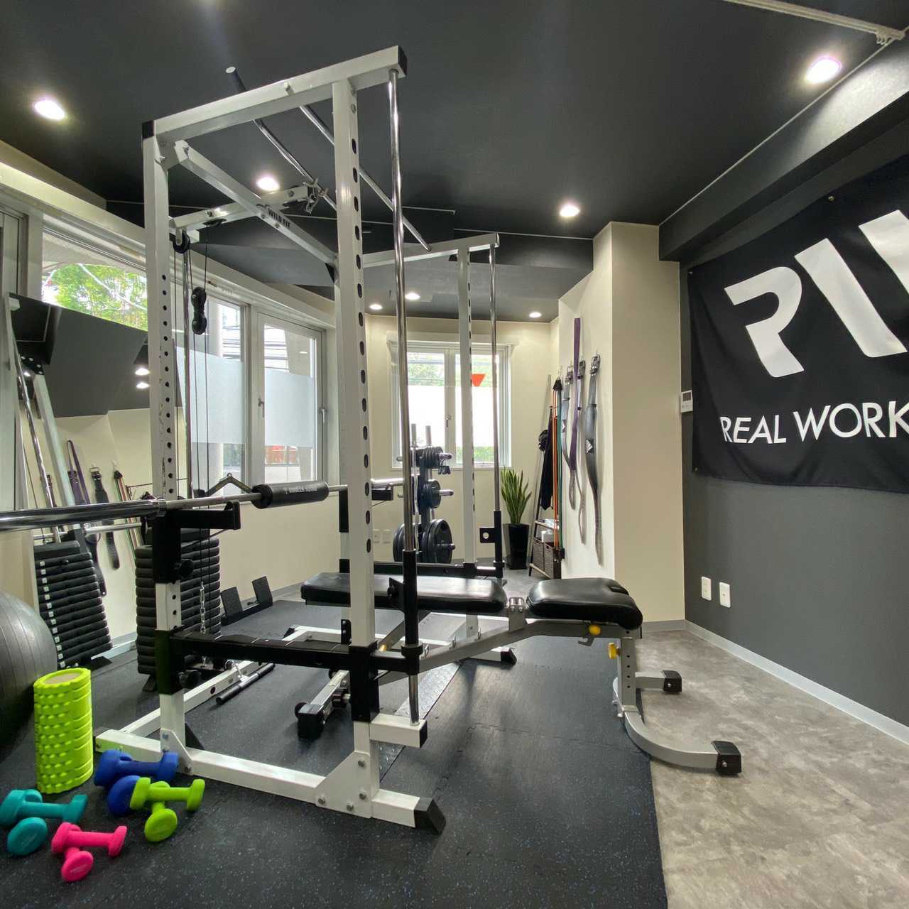 REALWORKOUT リアルワークアウト 恵比寿西口店 店舗写真