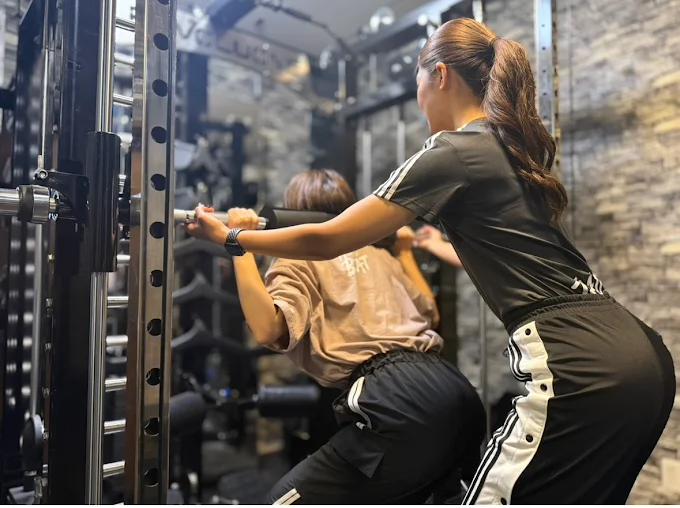 Emiry&Co. 南浦和店 店舗写真